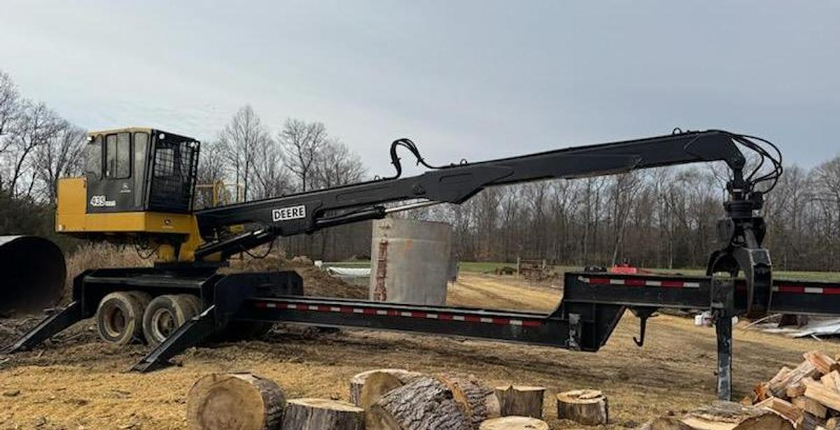 Used 435 John Deere Knuckleboom Loader