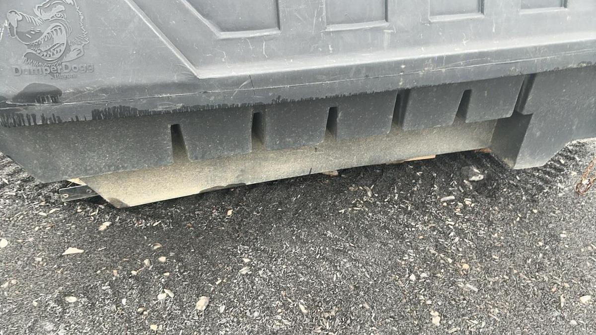 Used Dumper Dogg 5532000 Pickup Bed Insert