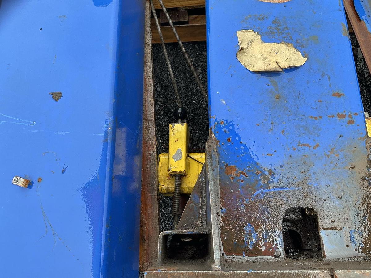 Used Plazza Two Post Car Lift