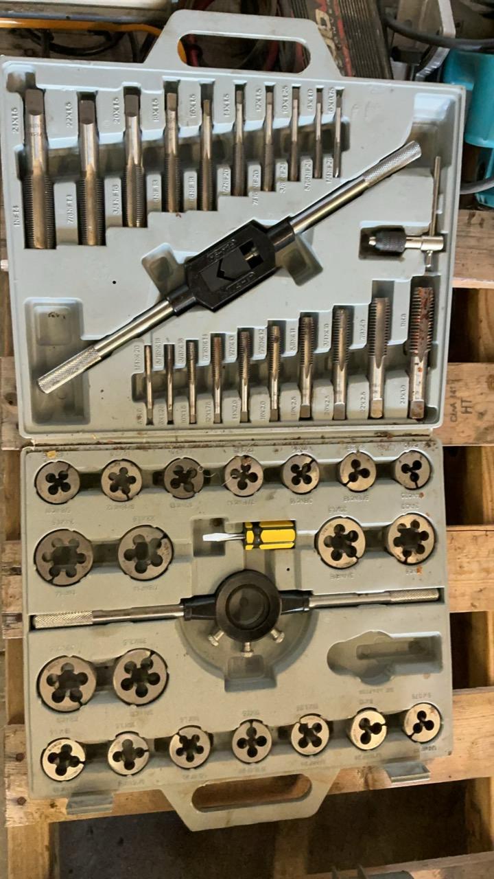 Used Tap & Die Set
