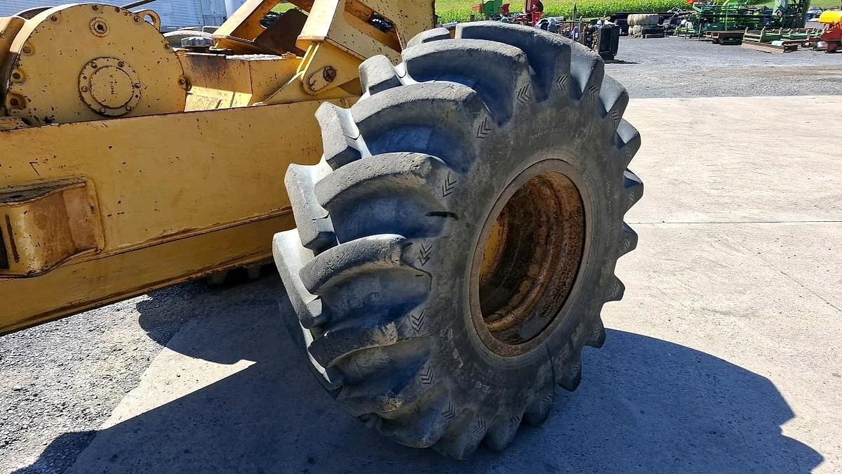 Used 1993 John Deere 640E Cable Skidder