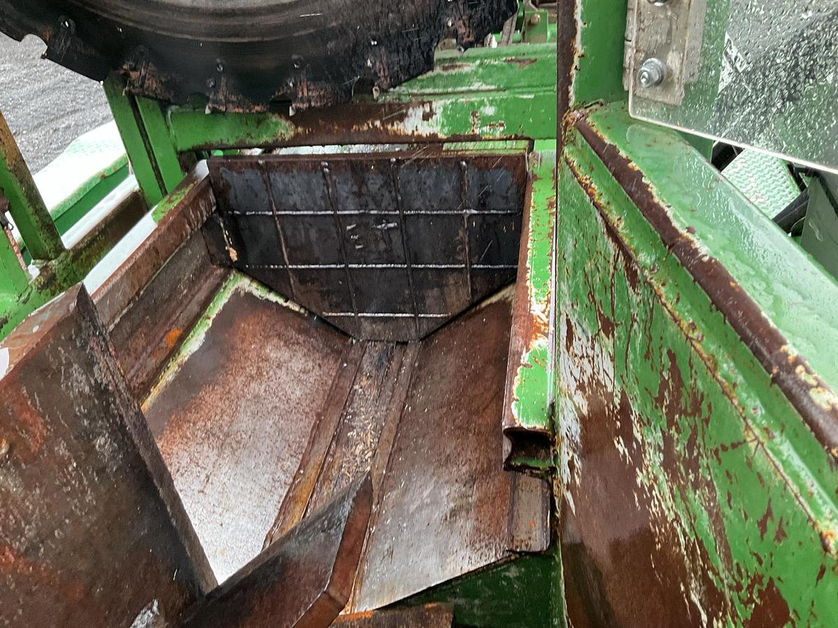 Used 2016 Woodbine Rapido Loco Firewood Processor