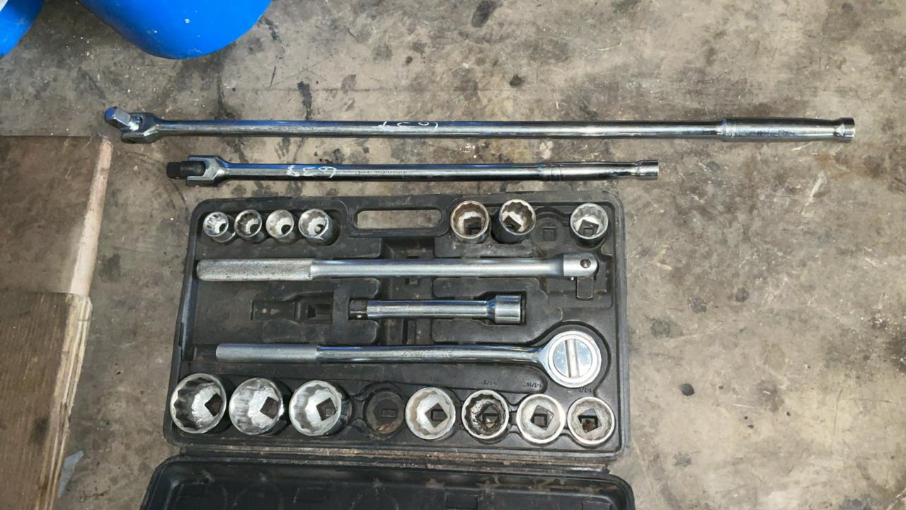 Used Pittsburgh Socket Set