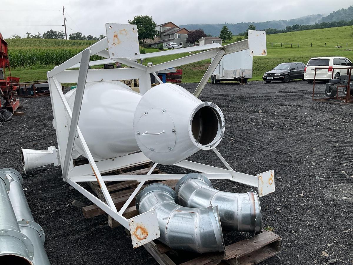 Used Dust Cyclone and Pipe