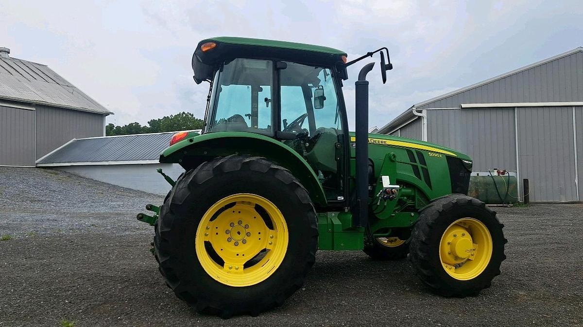 Used 2019 John Deere 5090E Tractor