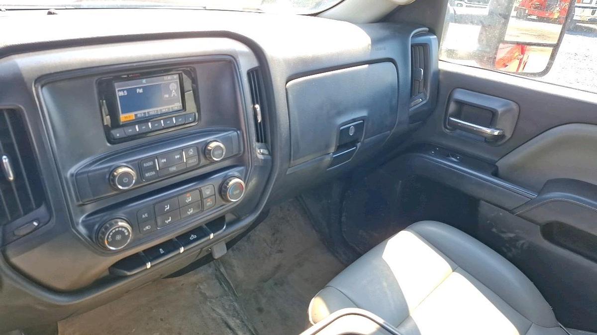 Used 2015 Chevy 3500 Truck