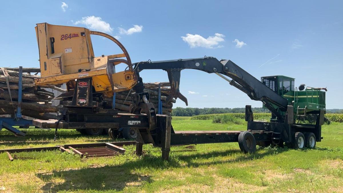 Used 2013 John Deere 437D Knuckleboom