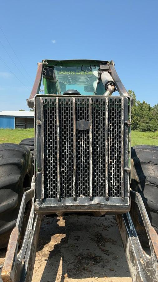 Used 2010 John Deere 548GIII Grapple Skidder