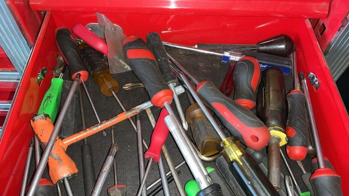 Used US General Tool Chest with Tools