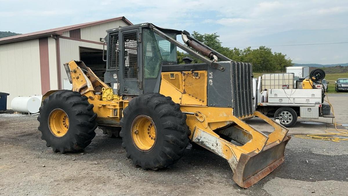 Used 2005 John Deere 540 GIII Skidder