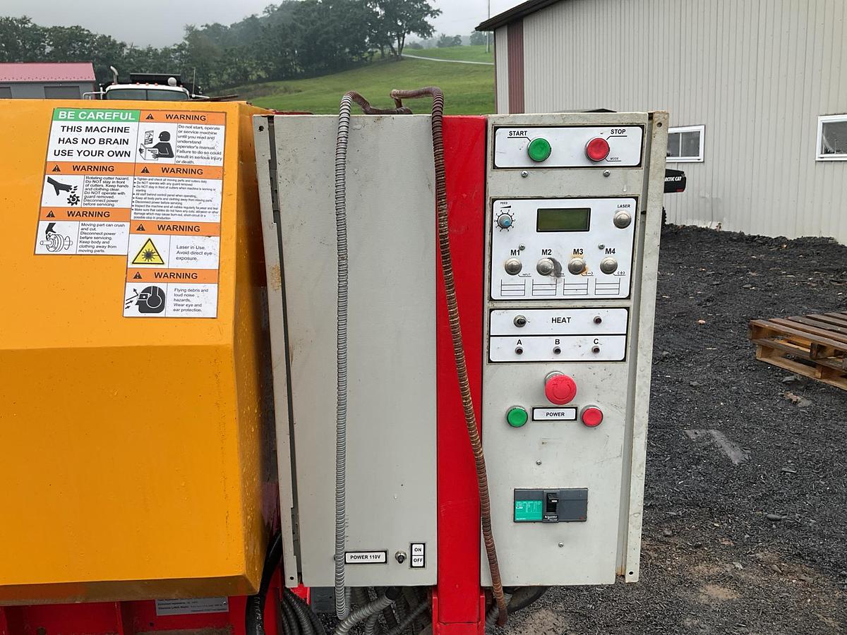 Used Woodlandia 200 Logripper