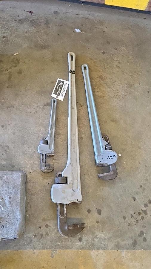 Used Heavy Duty Aluminum Pipe Wrenches