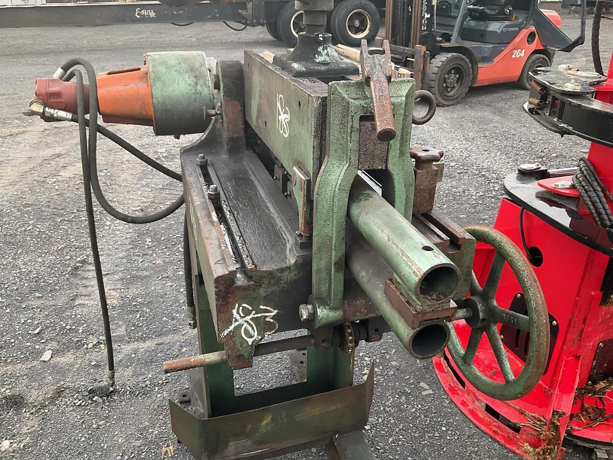 Used Hanchett Stretcher Roller