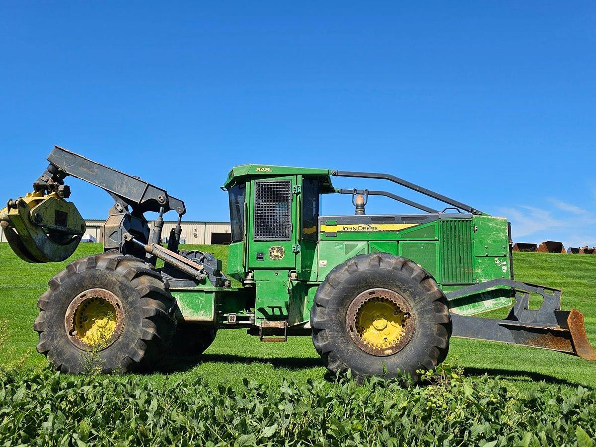 Used 2016 John Deere 848L Grapple Skidder