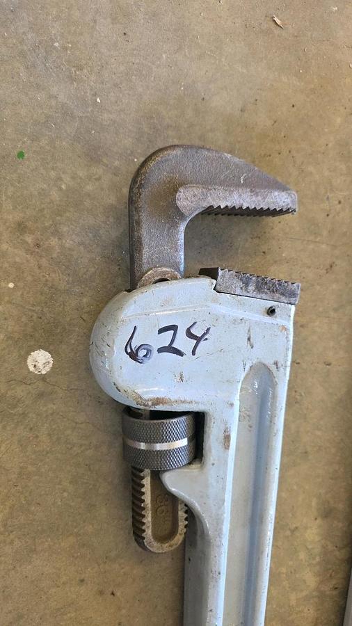 Used Heavy Duty Aluminum Pipe Wrenches