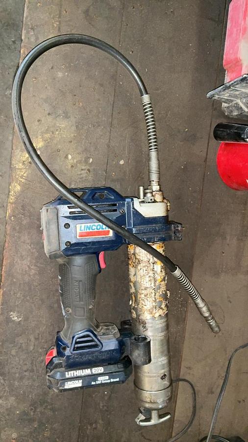 Used Lincoln Battery Grease Gun, Batteries, and Chargers