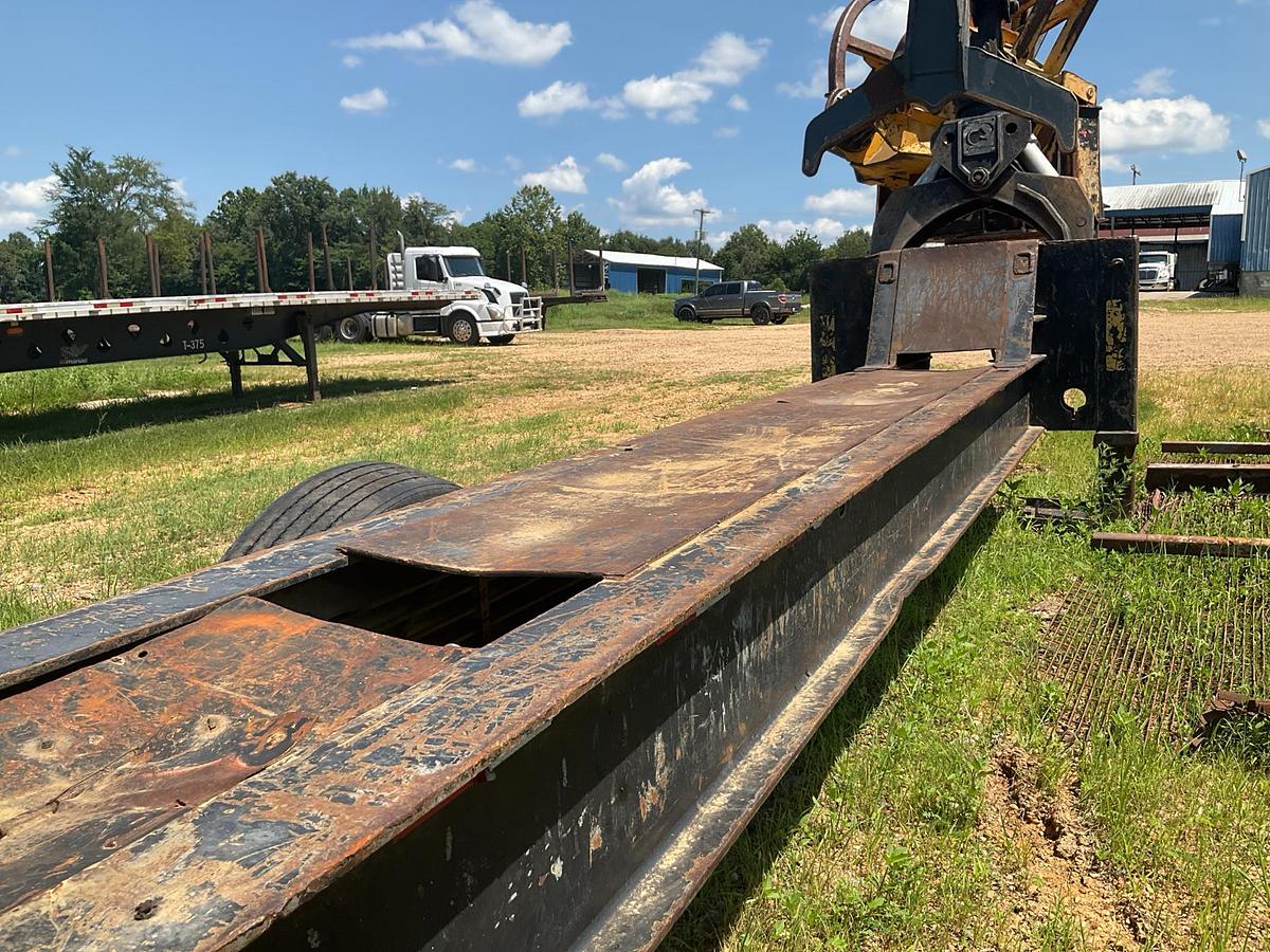 Used 2013 John Deere 437D Knuckleboom