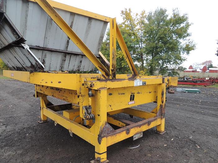Used Shaker Screen for Sale in Wolcottville, IN