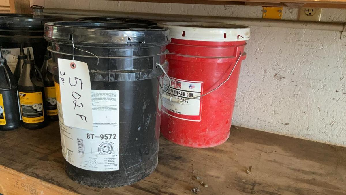 Used CAT TDT0 30 Transmission Oil