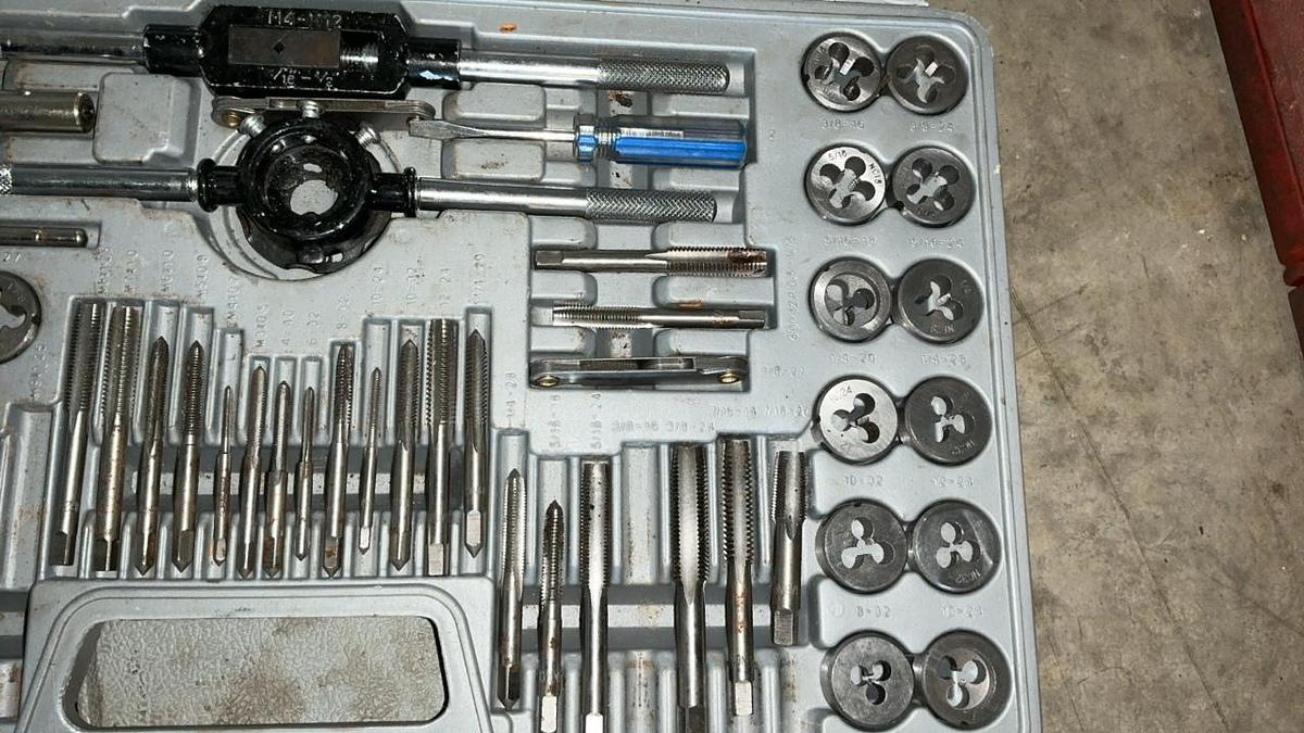 Used Tap & Die Set
