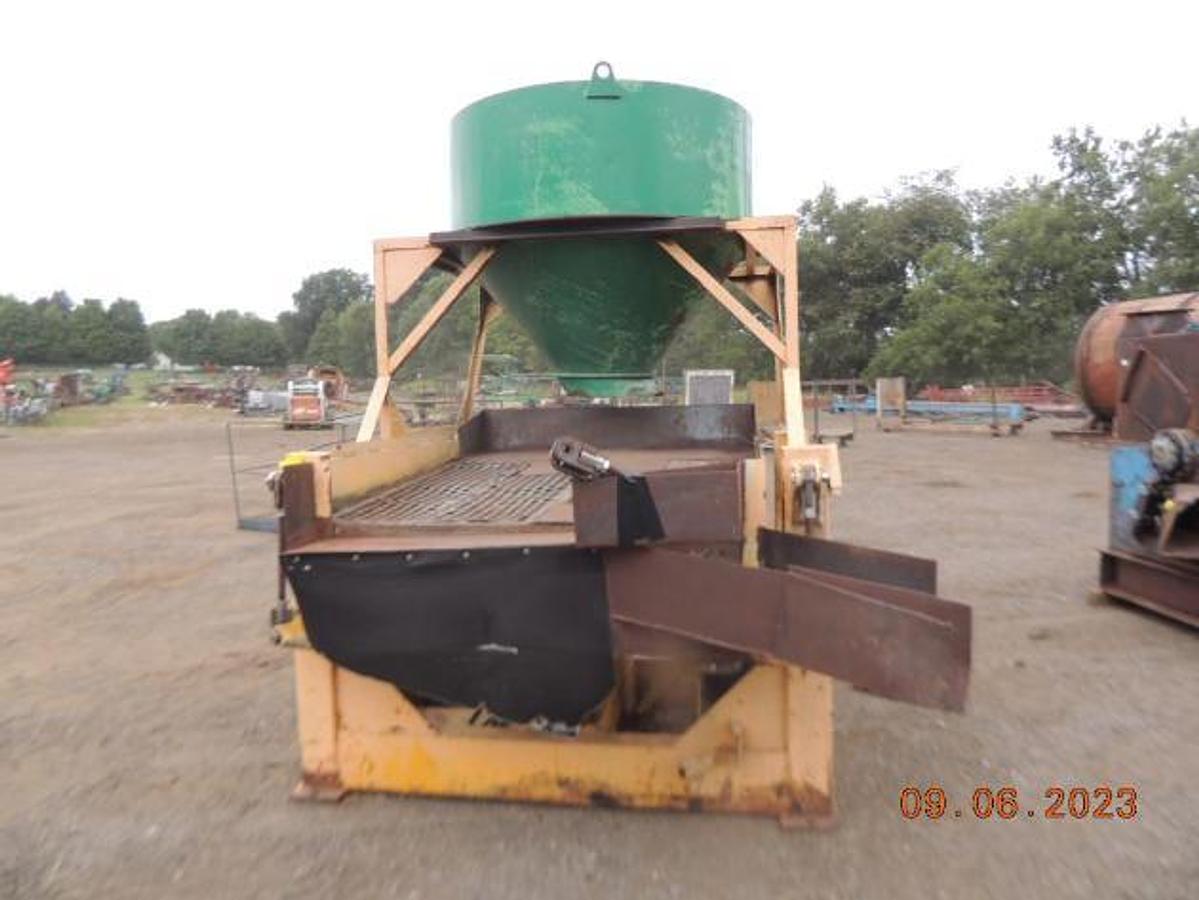 Used Morbark chipper system