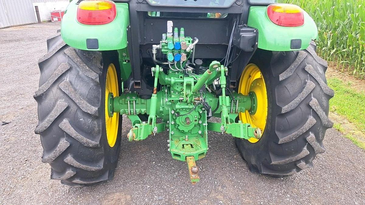 Used 2019 John Deere 5090E Tractor