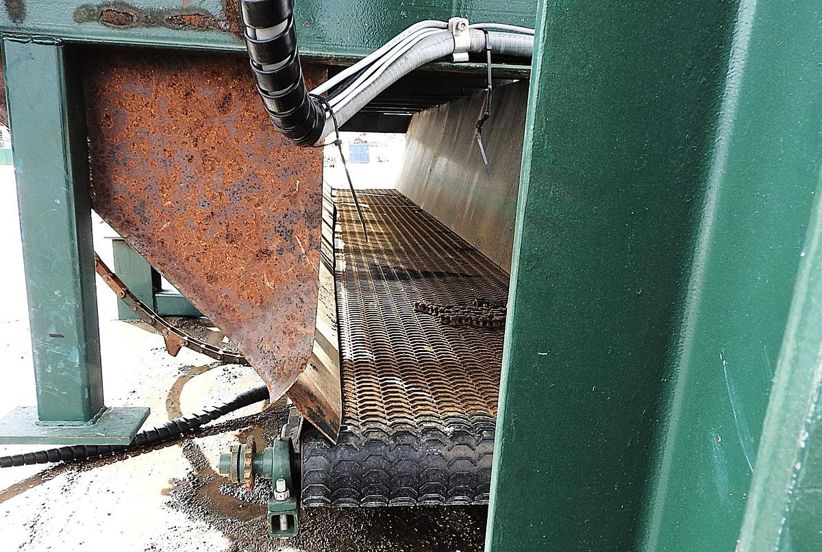 Used Drop Saw Trimmer