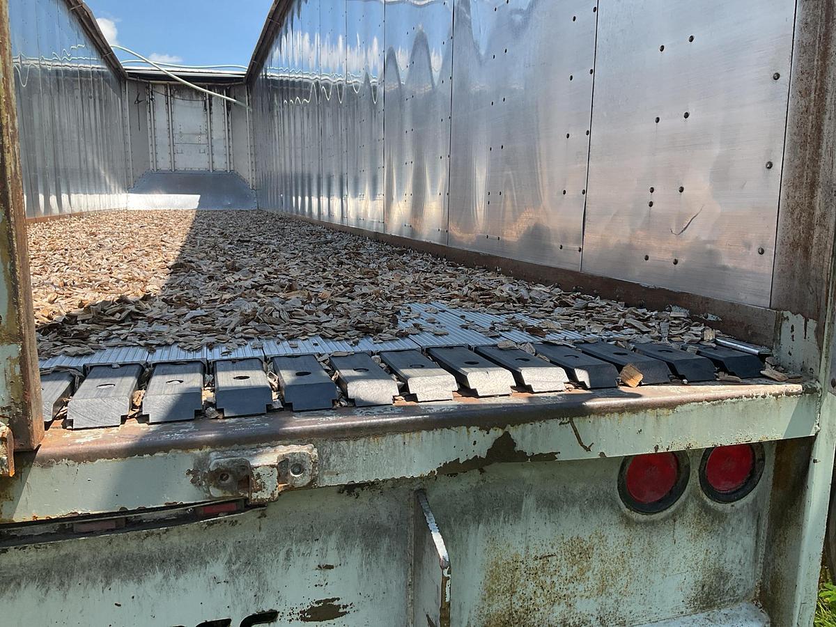 Used 2010 Peerless Live Floor Trailer
