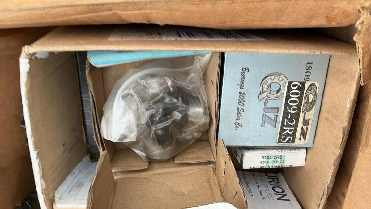 Used Misc. Pulleys, Bushings, and Sprockets