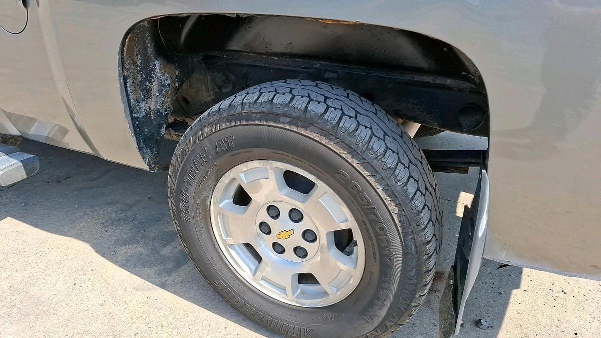 Used 2013 Chevy 1500 Pickup Truck