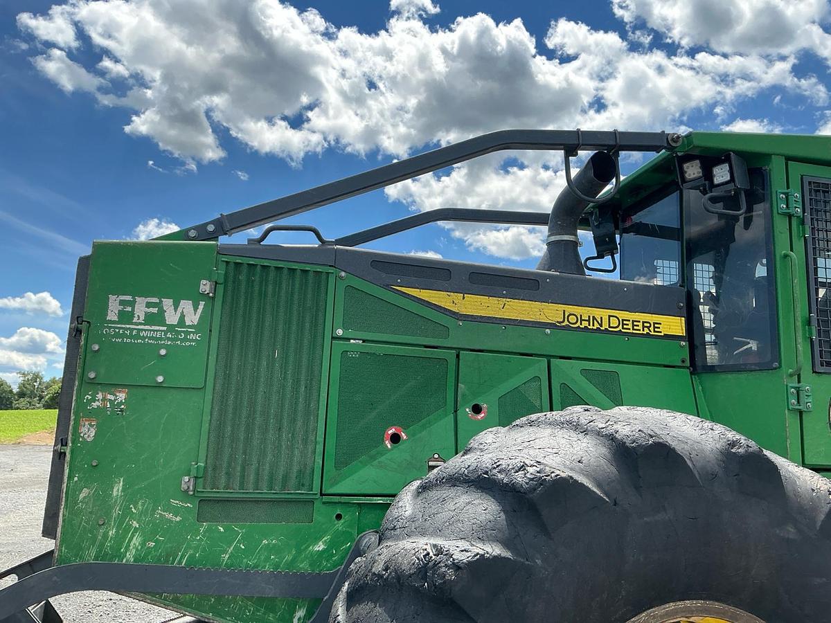 Used 2019 John Deere 848L Grapple Skidder