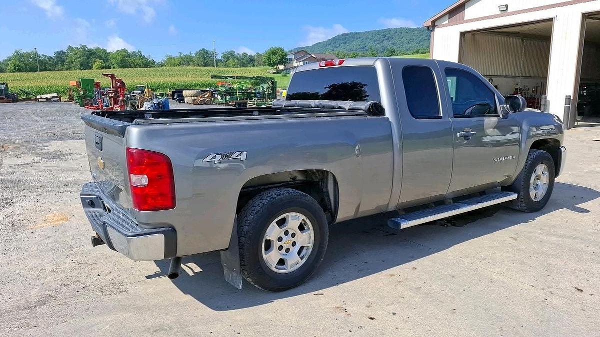 Used 2013 Chevy 1500 Pickup Truck