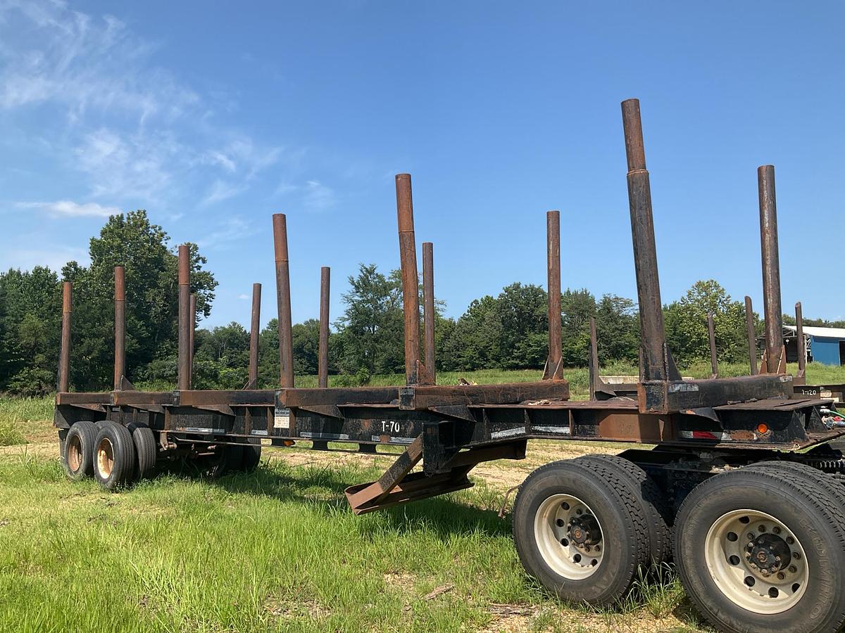 Used 1994 Savannah Log Trailer