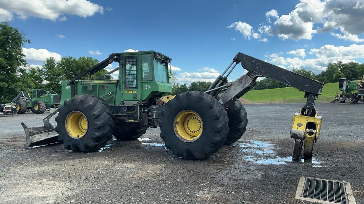 Used 2012 John Deere 848H Grapple Skidder