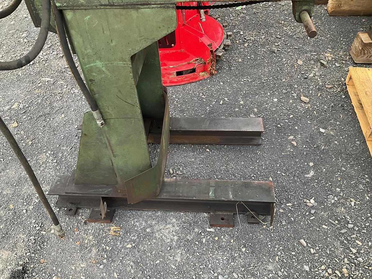Used Hanchett Stretcher Roller