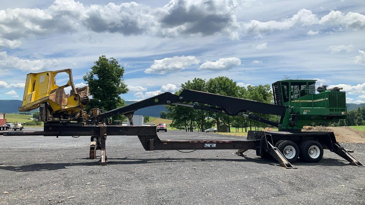 Used 2015 John Deere 437D Knuckleboom Loader