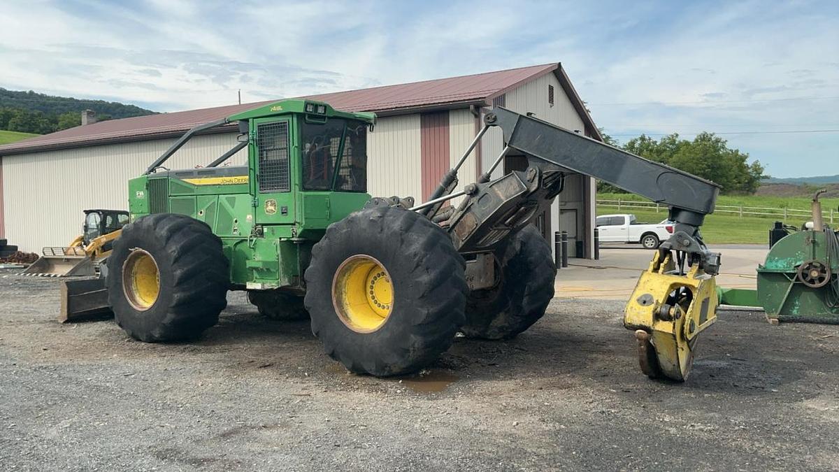 Used 2016 John Deere 748L Skidder