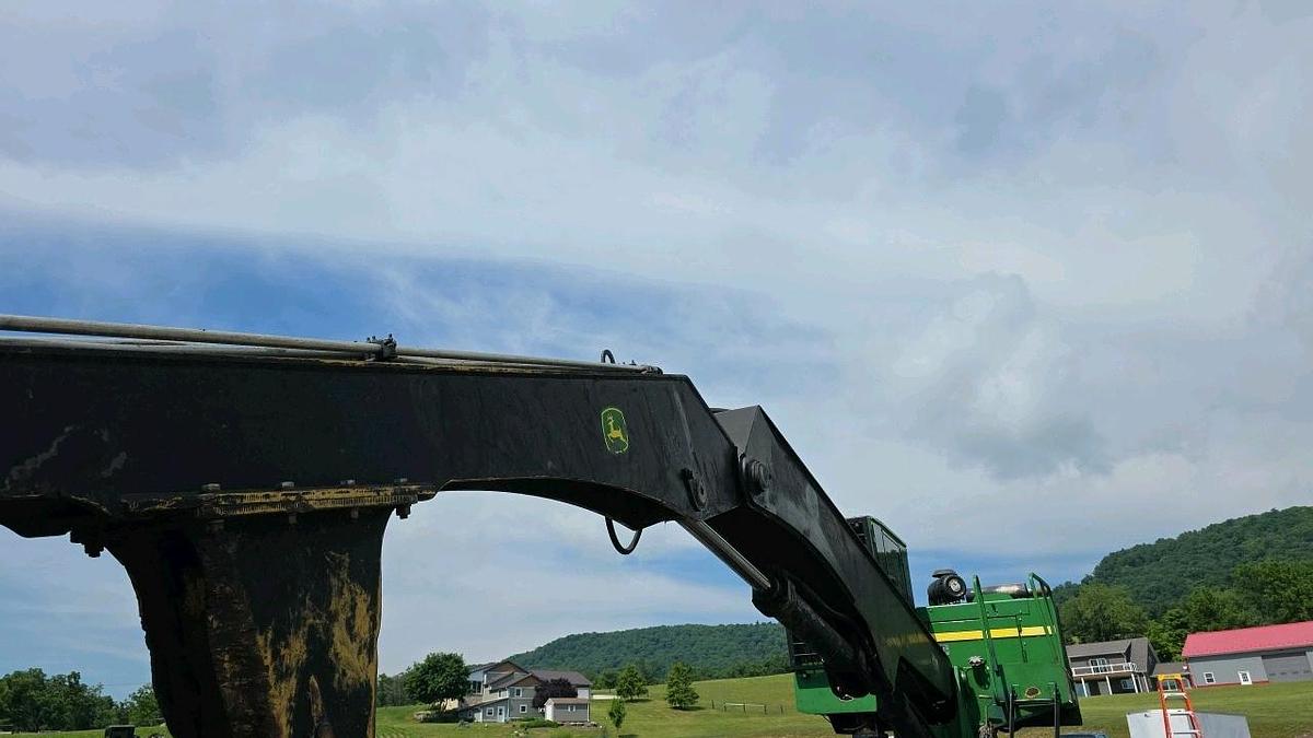 Used 2014 John Deere 437 Knuckleboom Loader