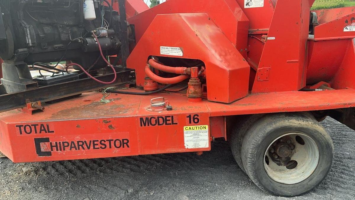 Used Morbark 16 Chipharvestor