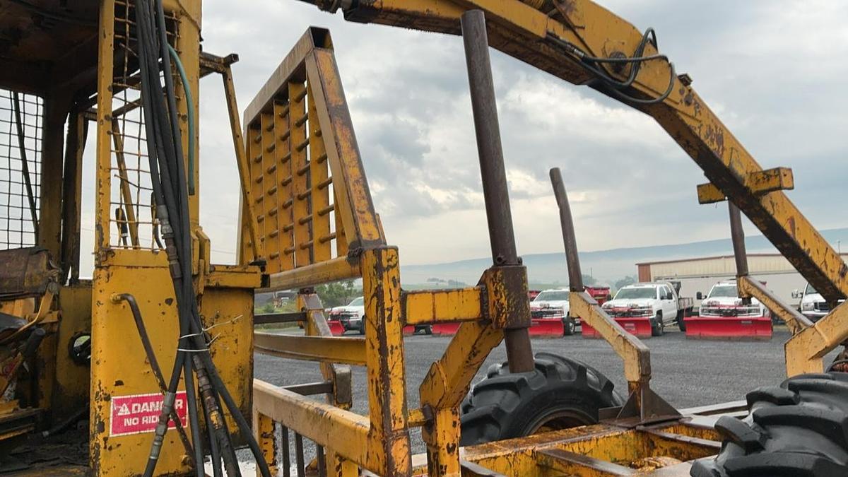 Used Franklin 132 Forwarder