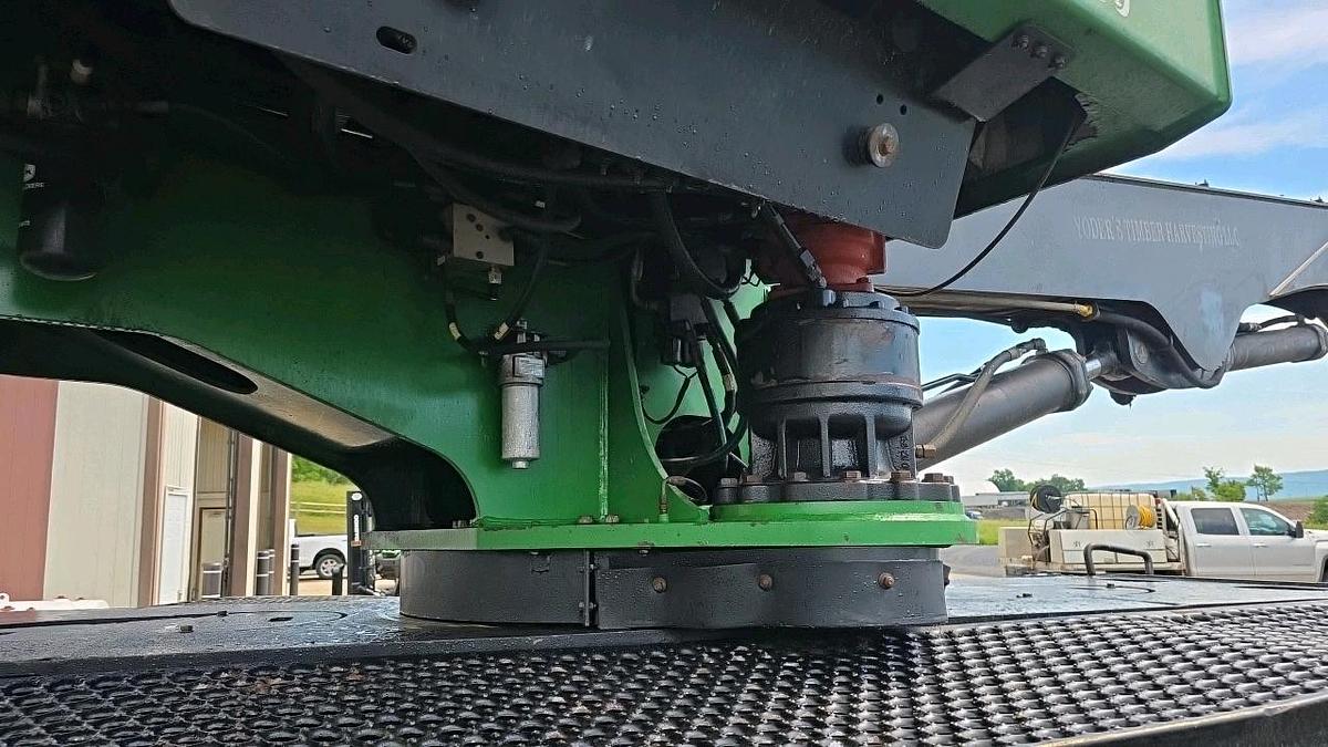 Used 2014 John Deere 437 Knuckleboom Loader
