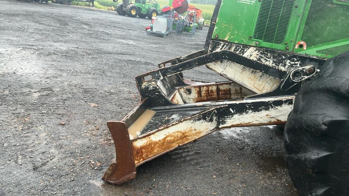 Used 2014 John Deere 648H Grapple Skidder