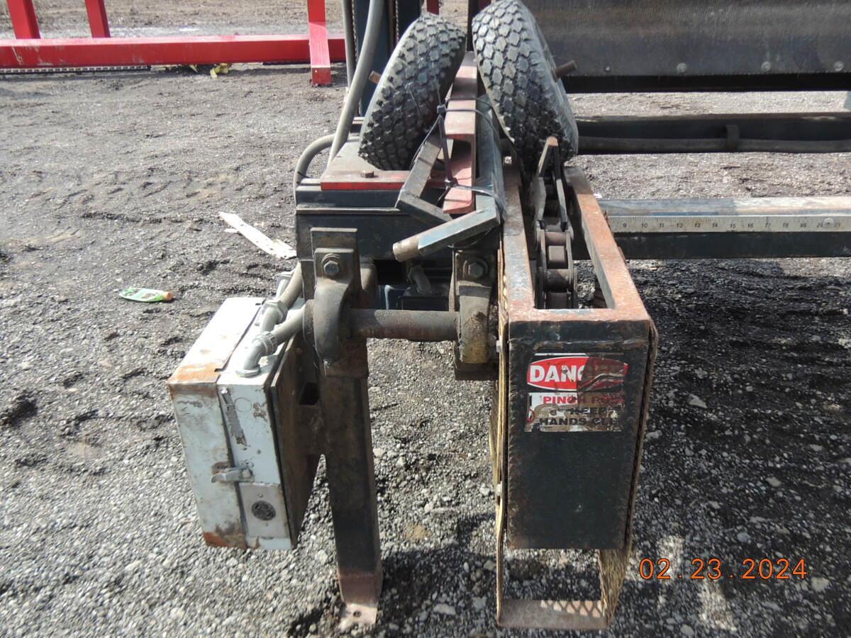 Used Trim saw