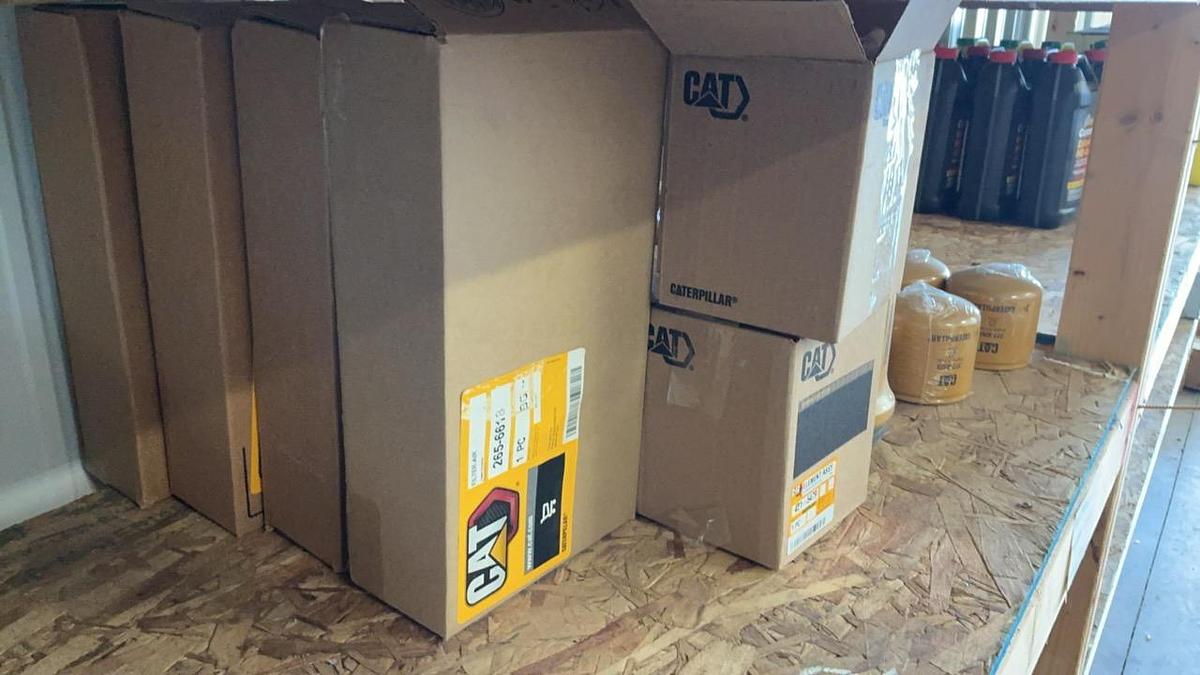 Used CAT Air and Oil/Fuel Filters