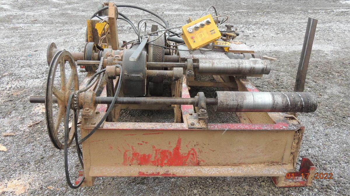 Used RENCO CIRCLE MILL