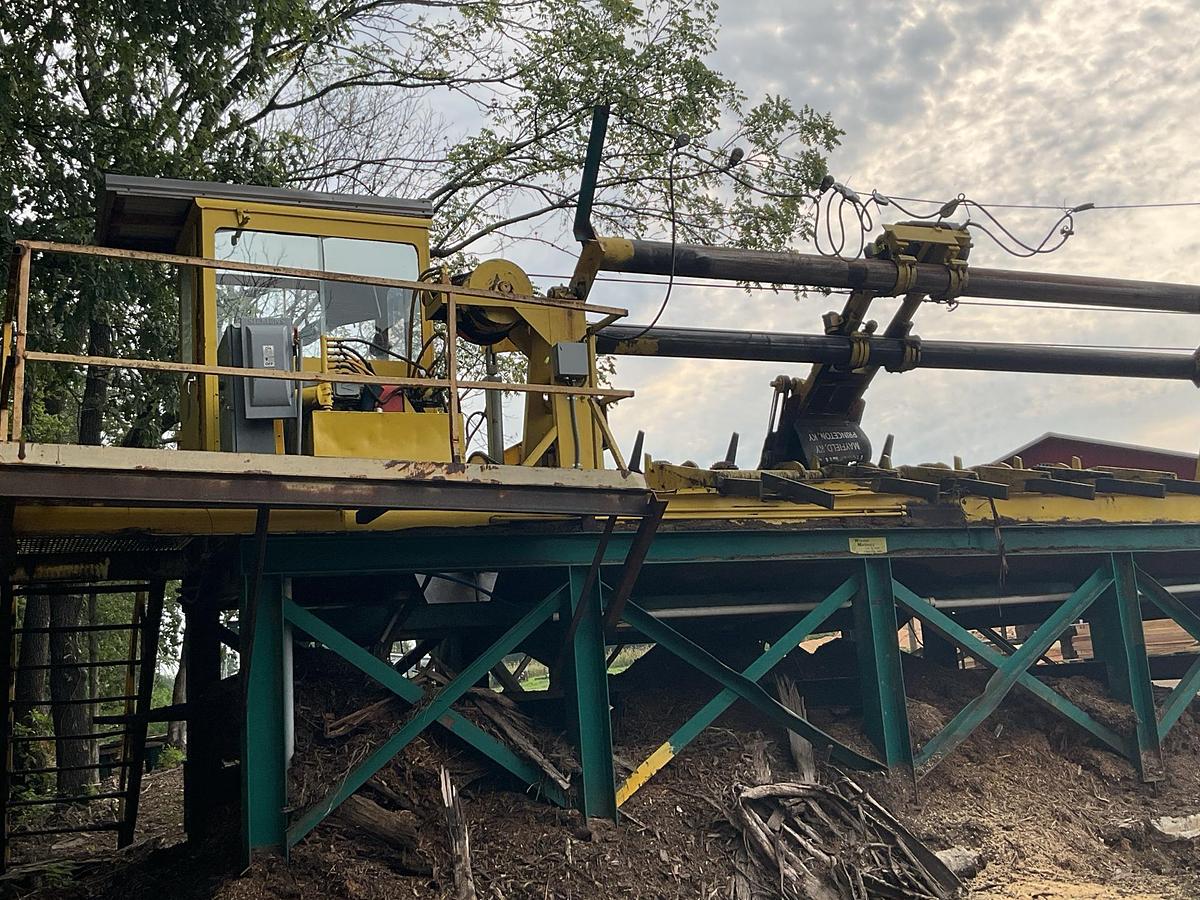 Used Fulgum E-616 Rosserhead Debarker