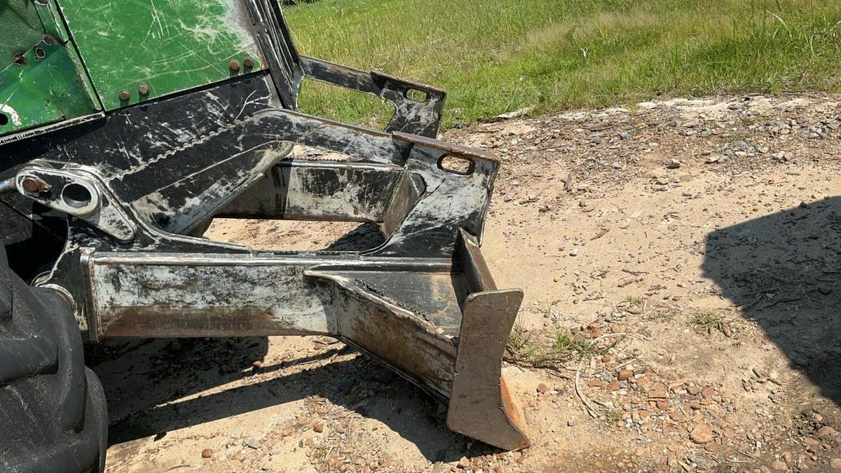 Used 2010 John Deere 548GIII Grapple Skidder