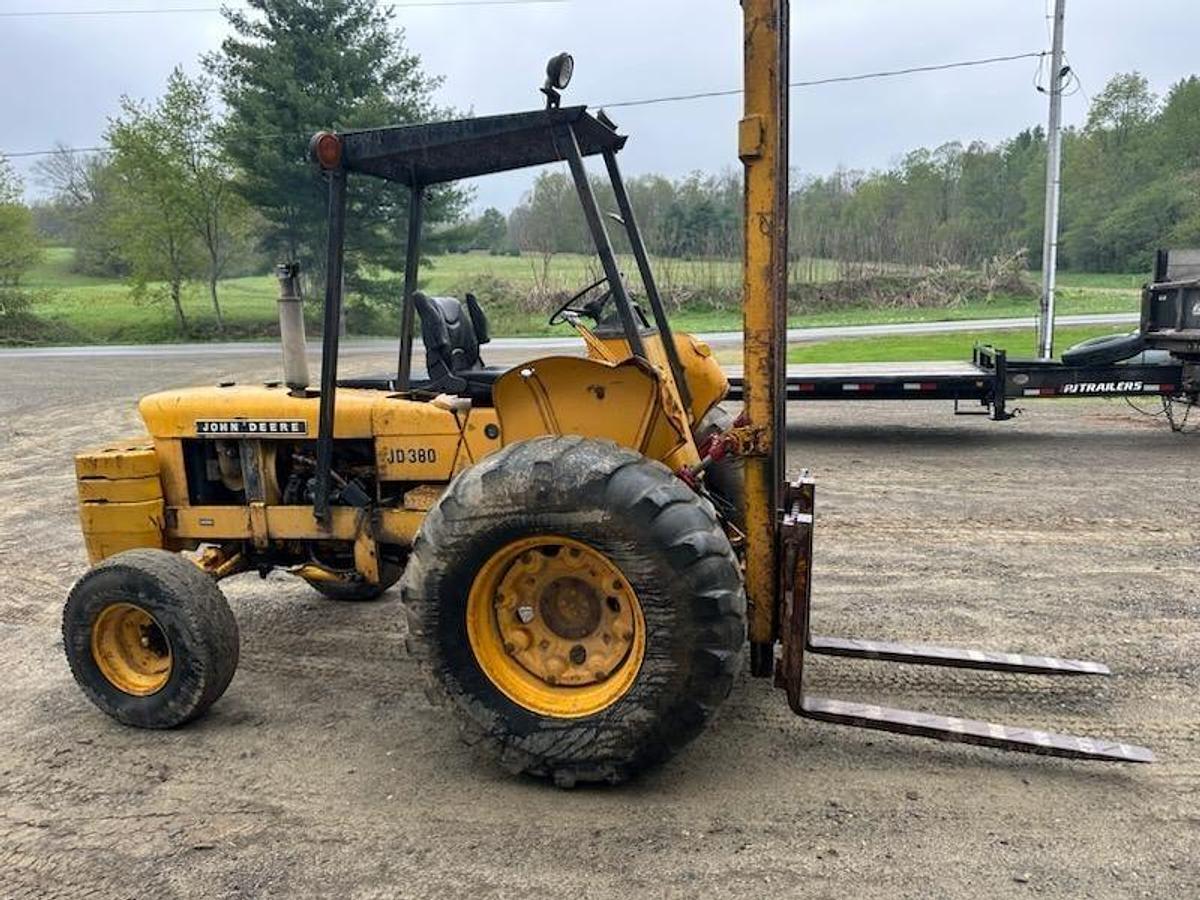 Used John Deere 380-D Rough Terrain Forklift