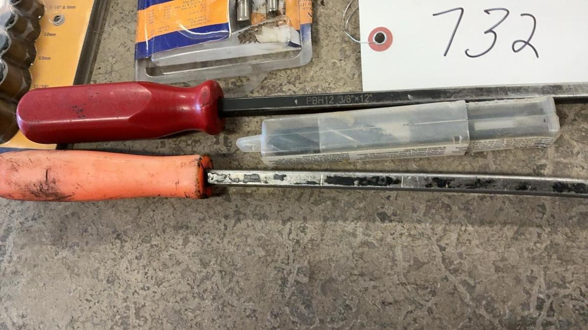 Used Pry Bars, Metal Chisels, Etc.