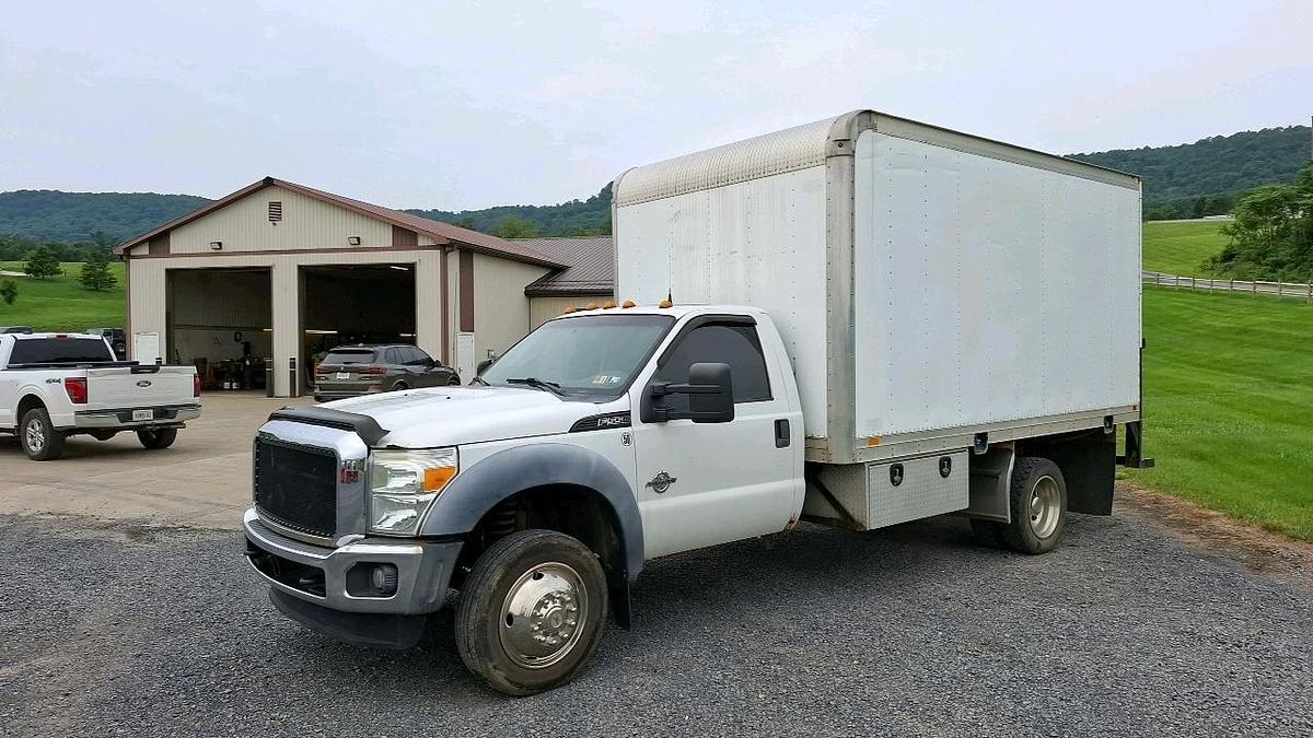 Used 2011 Ford F550 Box Truck